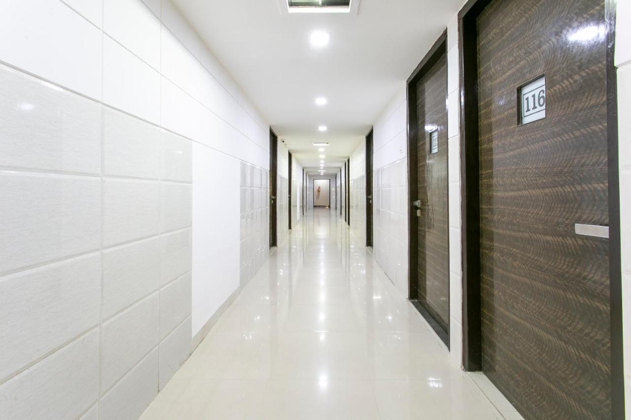 Oyo 62220 Hotel Stay Inn Kalyan Luaran gambar